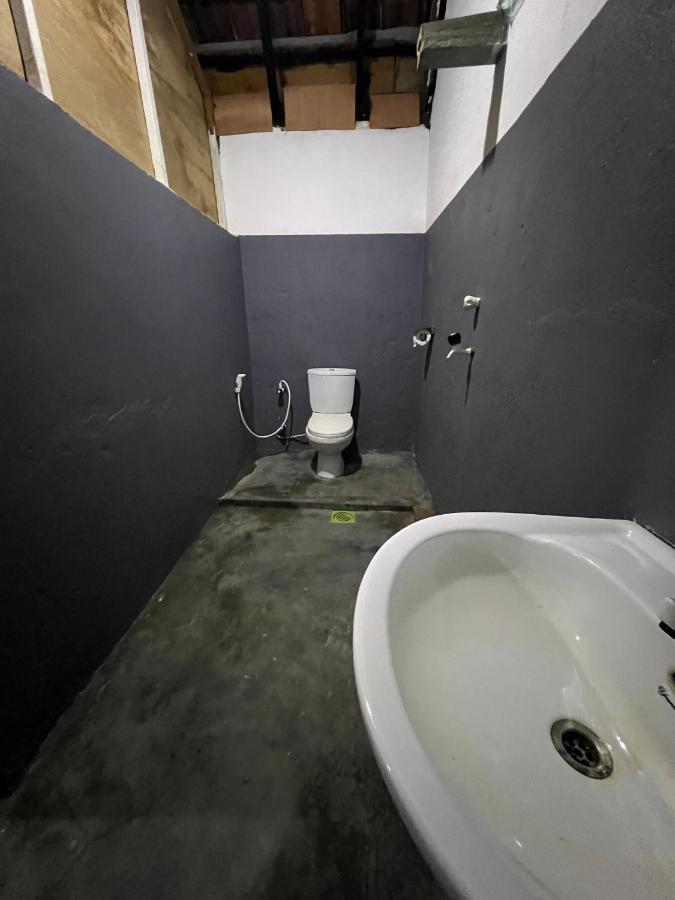 Cactus Arugambay Hostel Аругам Бей Екстериор снимка