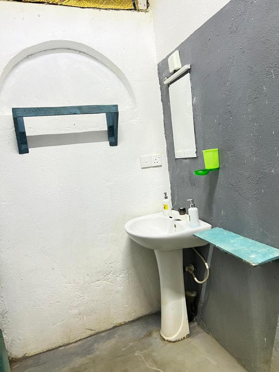 Cactus Arugambay Hostel Аругам Бей Екстериор снимка