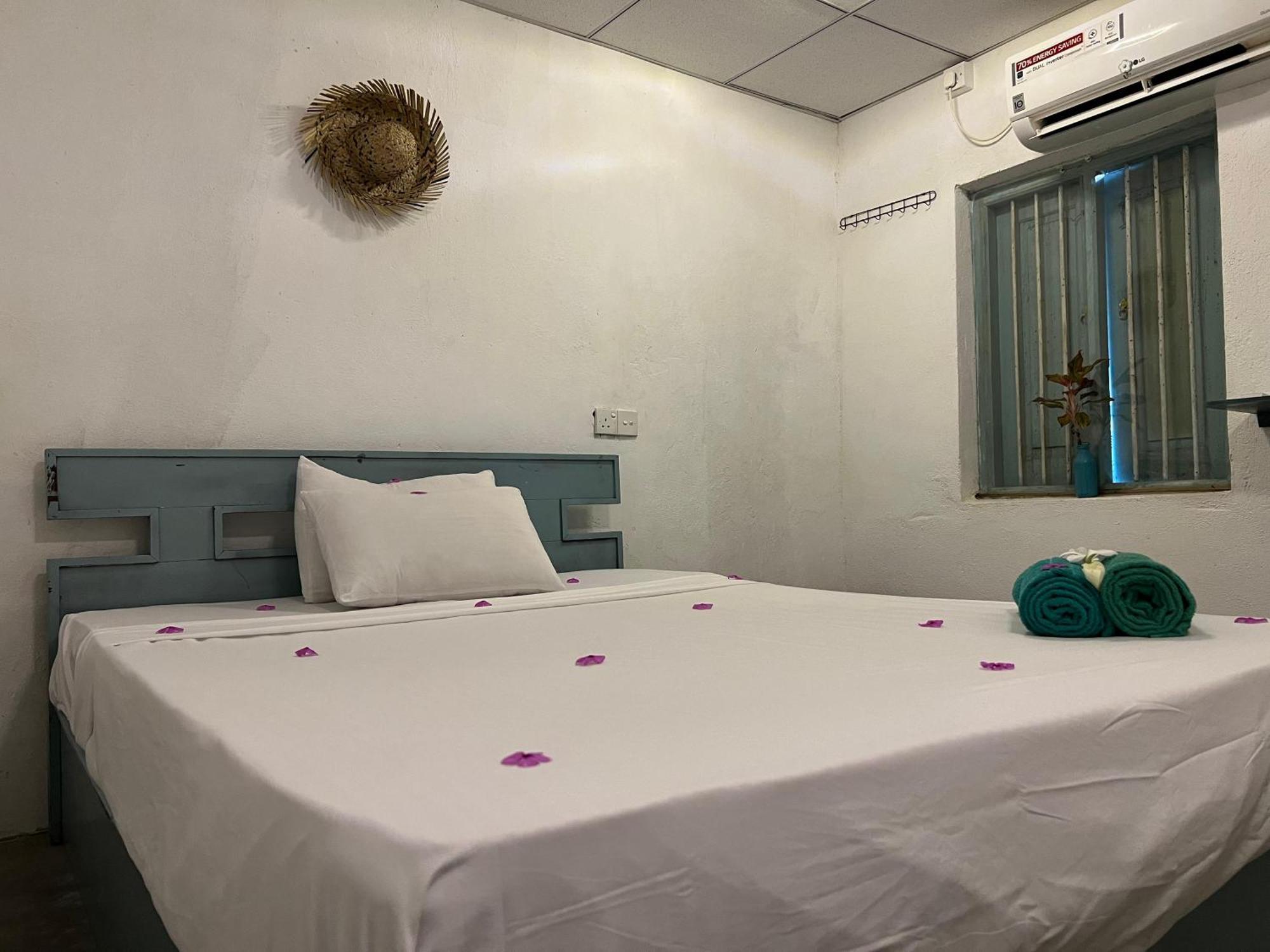 Cactus Arugambay Hostel Аругам Бей Екстериор снимка