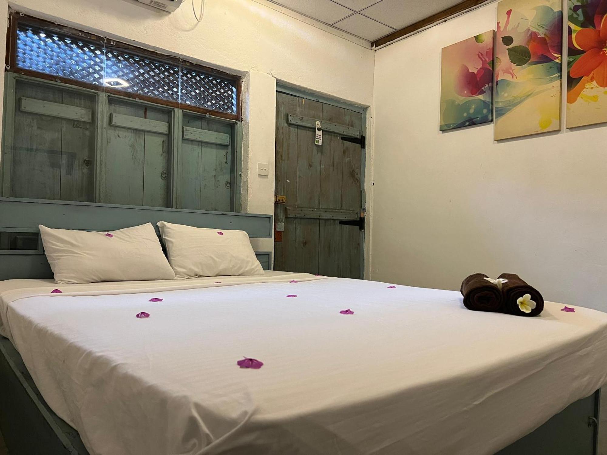 Cactus Arugambay Hostel Аругам Бей Екстериор снимка