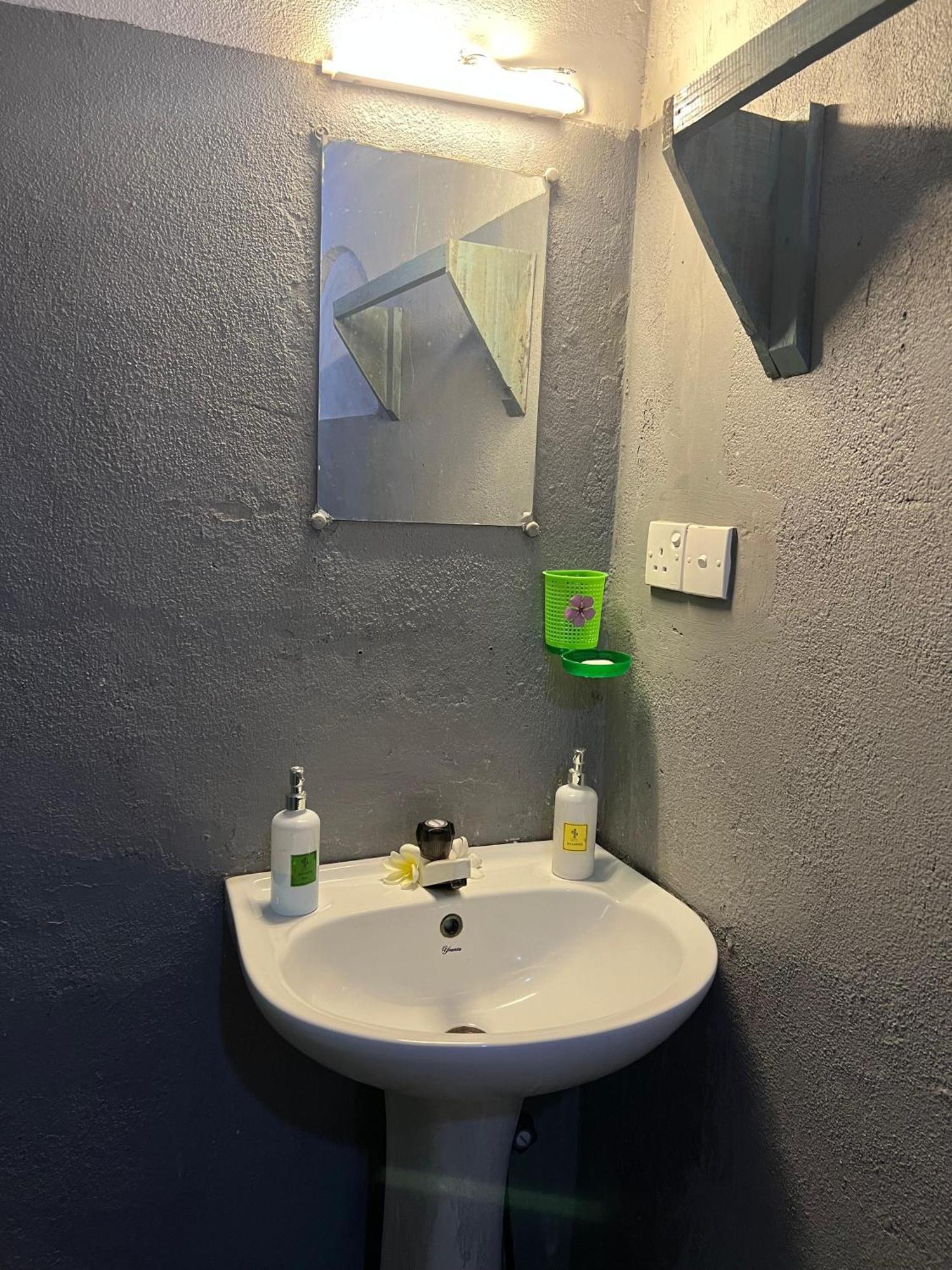 Cactus Arugambay Hostel Аругам Бей Екстериор снимка