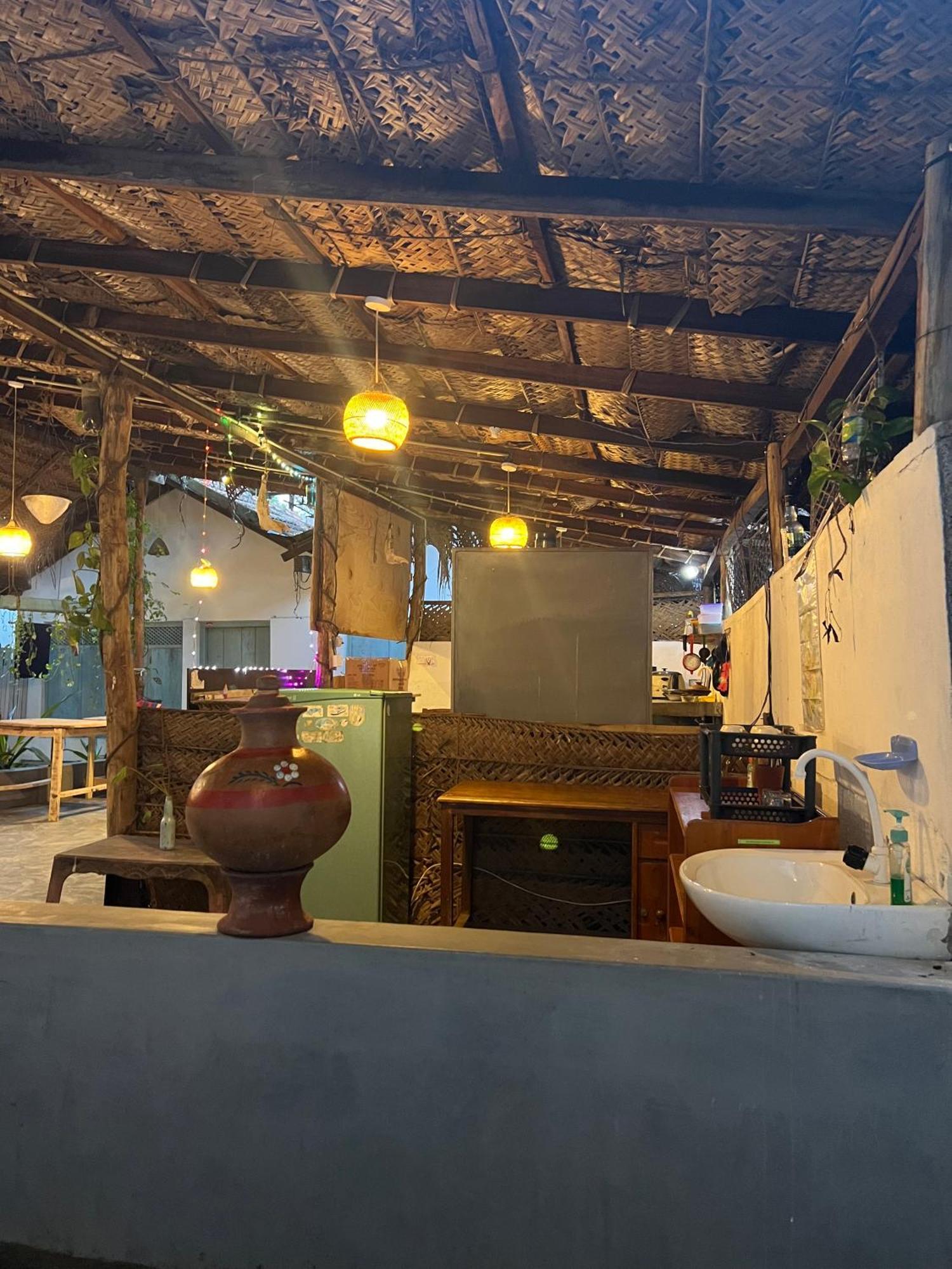 Cactus Arugambay Hostel Аругам Бей Екстериор снимка
